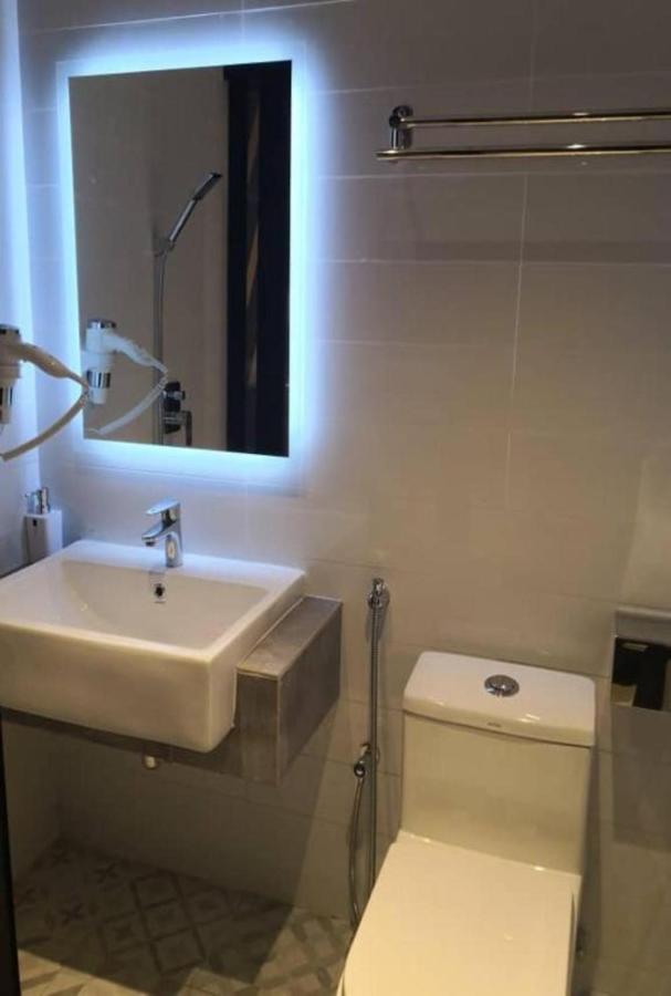 Suite Dreamz Hotel Banting Banting  Eksteriør bilde