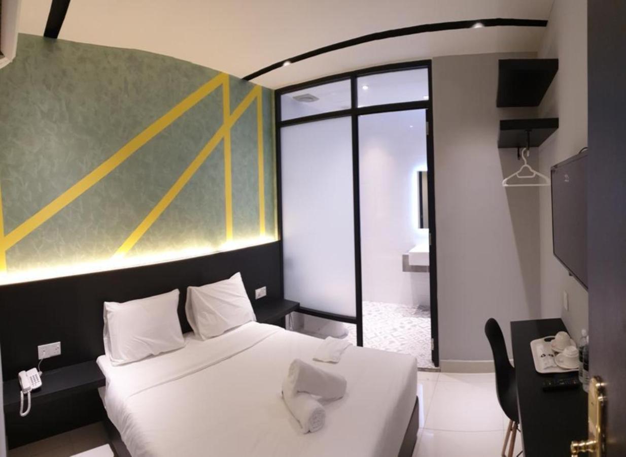 Suite Dreamz Hotel Banting Banting  Eksteriør bilde